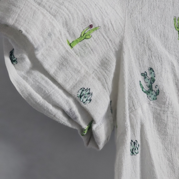 Modcloth 100% Cotton Cactus Print Short Sleeve Button-up Shirt XS X-Small White - Picture 4 of 5